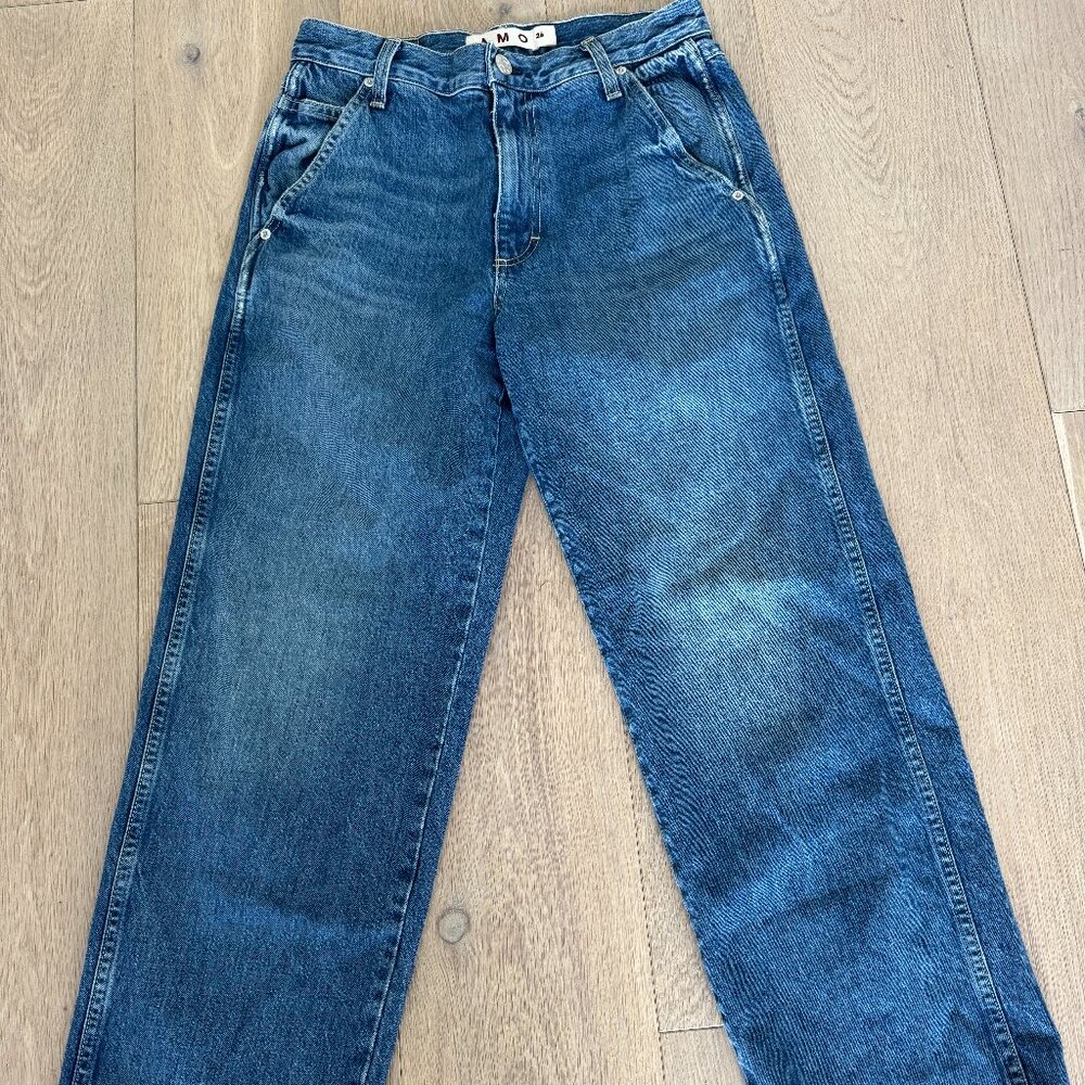AMO Mid-Rise Jean